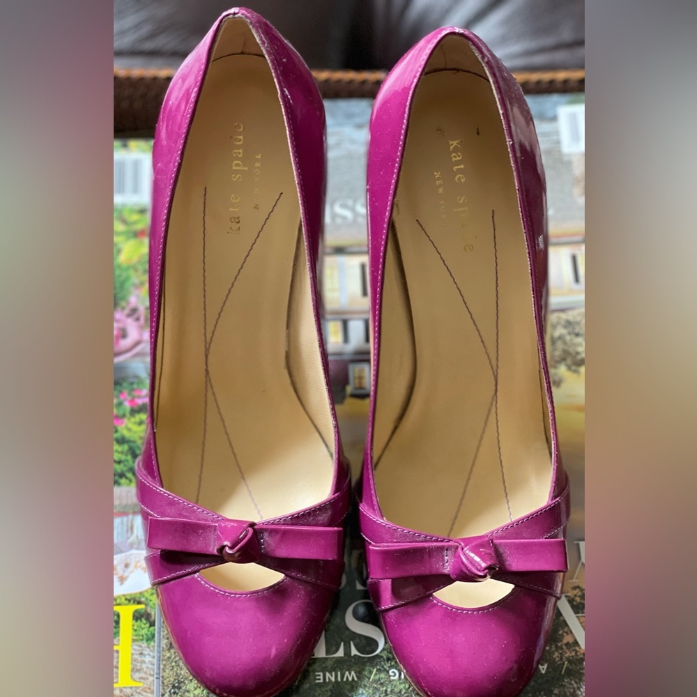 Kate Spade Size 9B Fuschia Heels with Bow